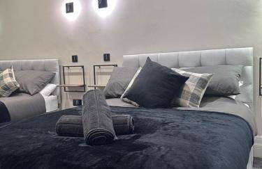 Stunning Sea View Apartment With Balcony & Parking - Foto 16