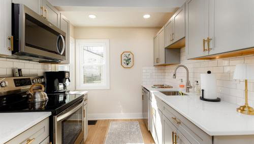 End Zone Escape - 2BR house 1 mile to ND Stadium! - Foto 4