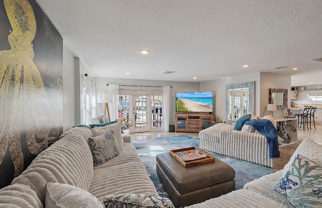 Decked Out On Marbury 4 Bedroom Home by RedAwning - Photo 20