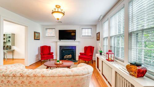 1 Mi to Dtwn Roanoke Home with Yard and Mtn View! - Foto 3