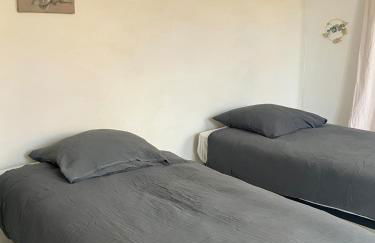 La Gannatoise Family home with garden - Foto 16