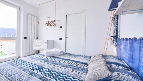 Infinity Blue - Photo 4