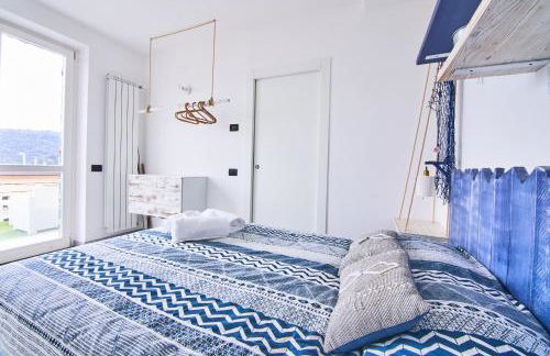 Infinity Blue - Photo 4