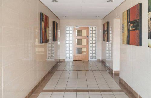 Calming Sea View City Apartment - Foto 27