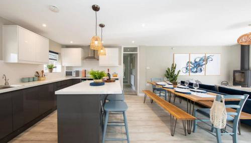 Bosham 3 BR Beach House with Garden & Playhouse - Foto 2