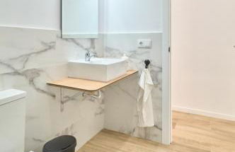 Hasta para 6 viajeros, Luz Natural Cocina Equipada - Foto 35