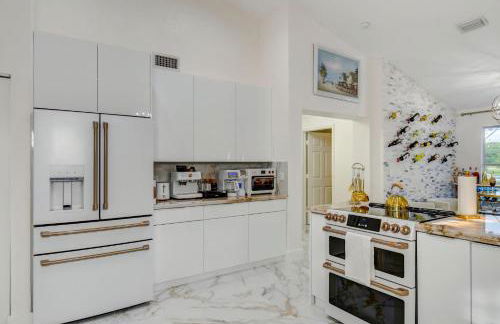 Stunning House with Beautiful Lake View - Foto 20