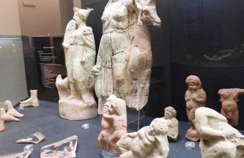 Under Royal - Foto 25