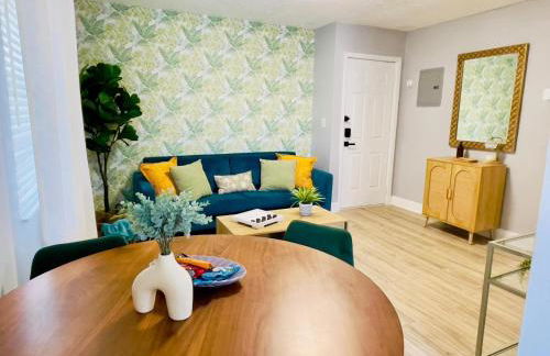 Balcony 2BR Apartment with Free Parking near Freedom Park & Brickell - Foto 15