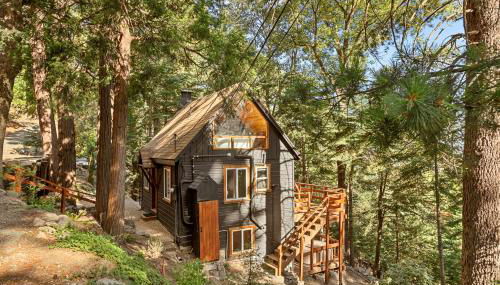 Cute Romantic Cabin With Hot Tub 5 Min from Lake - Foto 3