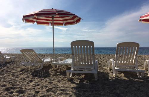 Pizzo Beach Club two bed Apartments 57F - Photo 20