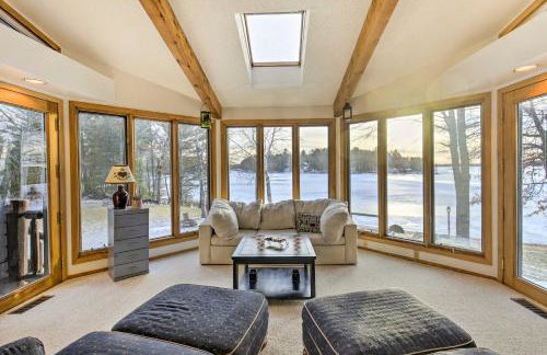 Lake Nokomis Escape with Dock and Beach Access - Foto 8