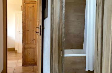 Auberge Santu Martine Cottage with Pool (Ollastru) - Foto 49