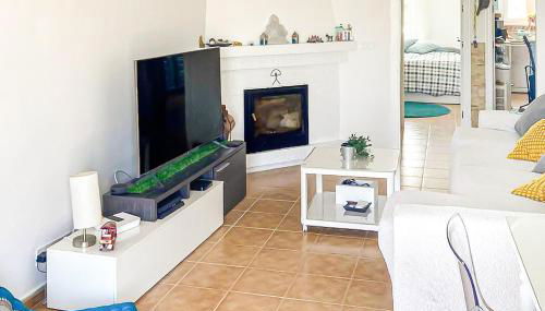 2 Bedroom Awesome Apartment In Facinas - Tarifa - Foto 3