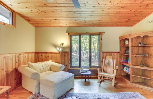 Less Than 1 Mi to Trails Wooded Home on Eagles Nest Lake! - Foto 10