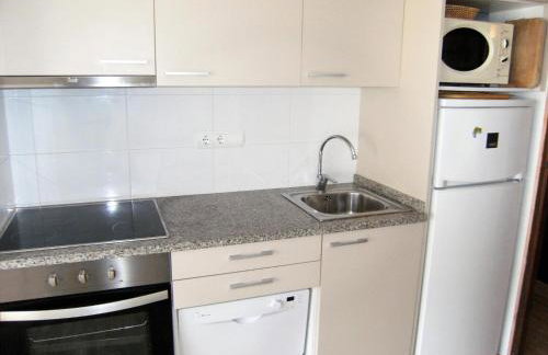 Apartment for 5 people with garden - Photo 10