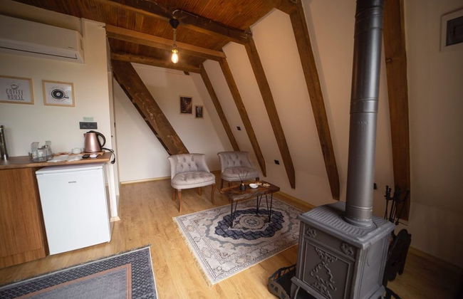 MONTANA SUITE BUNGALOW - Photo 25