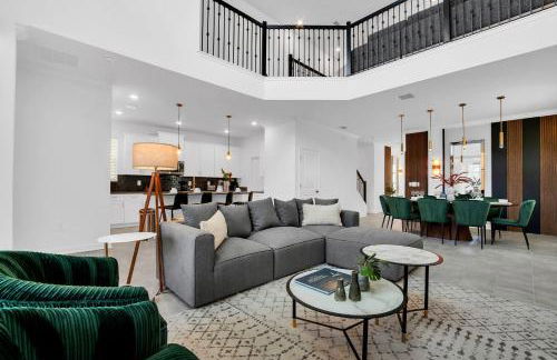 5BR Family Haven Near Disney with Private Pool - Foto 11