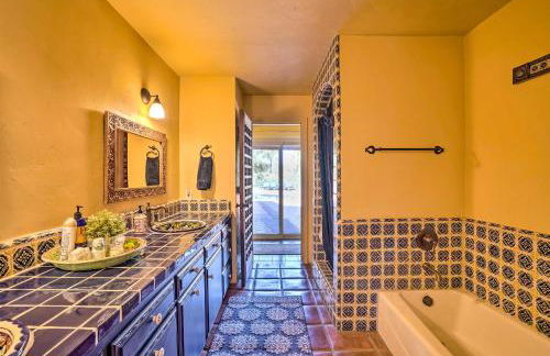 Equestrian Estate with Horse Stables and Pool! - Foto 22