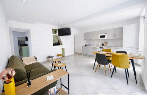 Appartement T3 Place du Marché - Photo 1