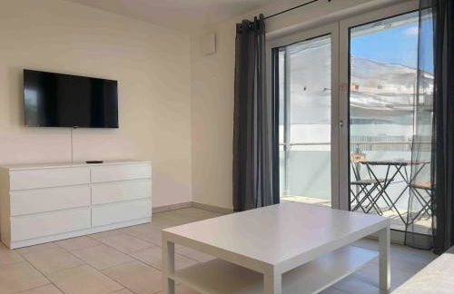 MAX117 moderne Monteurwohnung mit Balkon - Foto 4