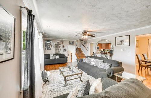 3 Mi to Lake Redman Home with Furnished Pergola! - Foto 4