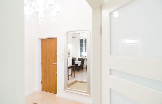 Stone Steps Apartments - Photo 11