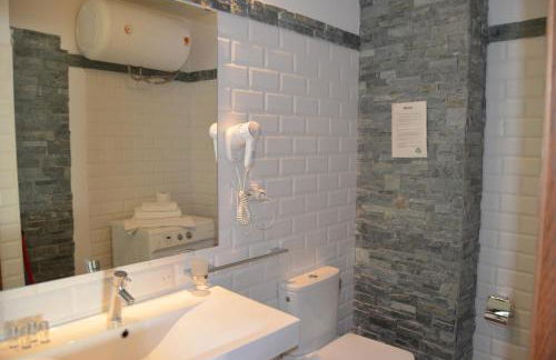 Apartamentos Coronado - Photo 60