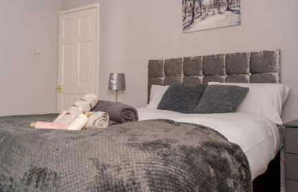 Lovely 2 Bedroom Home Coventry - Foto 15