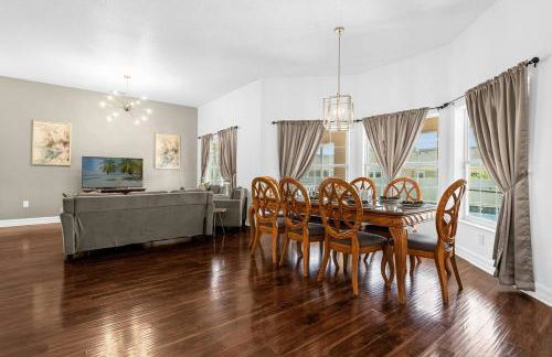 Vista Home near Disney - NEW heated hot tub - games room - Foto 5