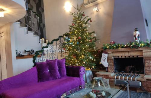 Dana's Luxury Maisonette - Photo 18