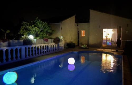 VILLA tous conforts avec Piscine privée et accès Plage - Foto 43