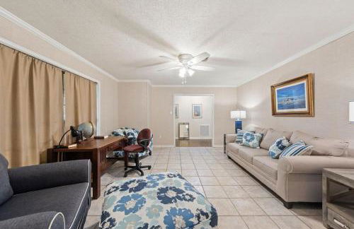 Cajun Stays Cozy 3BR Ranch Near Lafayette with WiFi and Parking - Foto 22