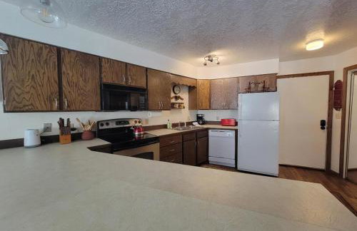 Cozy Retreat with Scenic Views- Prestige Vacations - Foto 18