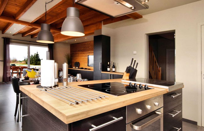 Beautiful, Luxury Home with Sauna, Hot Tub, Private Bathrooms - Foto 13