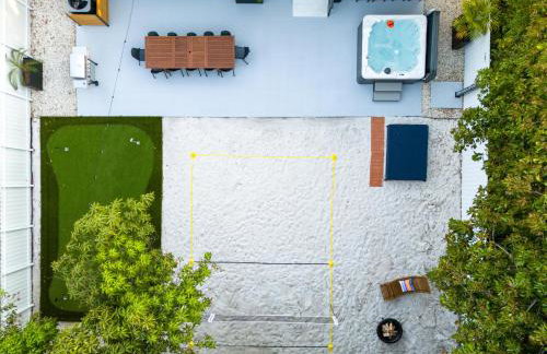 5BR HotTubPoolTableMiniGolf 7 min to Wynwood - Foto 51