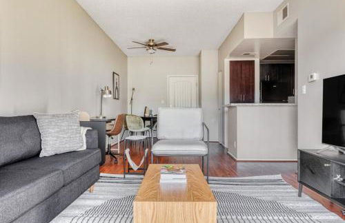 N Hollywood 2BR w Gym Pool nr TJ Shops LAX-591 - Foto 3