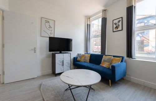 2 Bedroom Flat in the heart of Southend Sleeps 6 - Pass the Keys - Foto 12