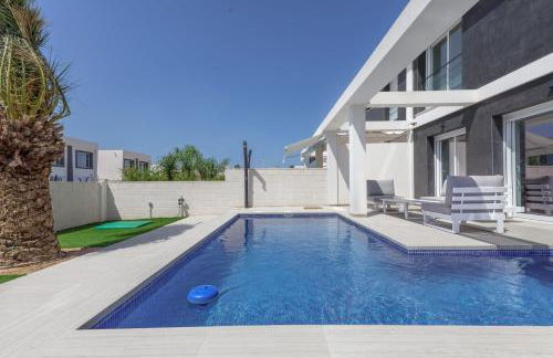 Casa Bos Dolpfin Wellness Luxury Entire Villa Pool & Jacuzzi Gran Alacant near Beach - Photo 17