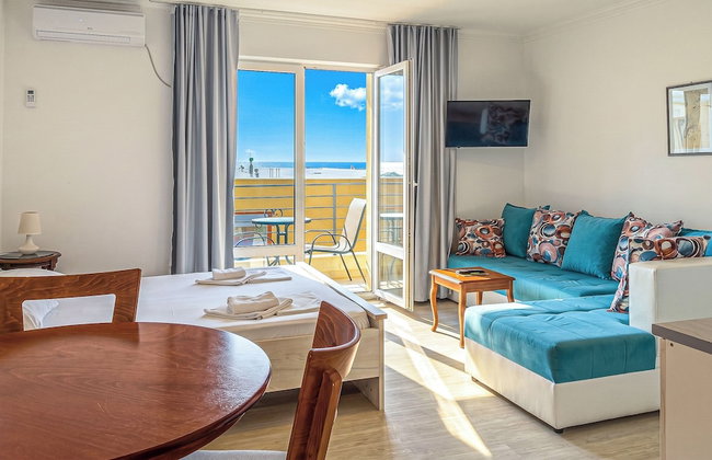 Open Sea Apartments - Photo 44
