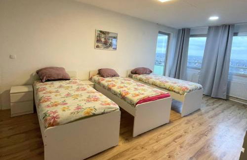 Workers Apartment Duisburg - Foto 1