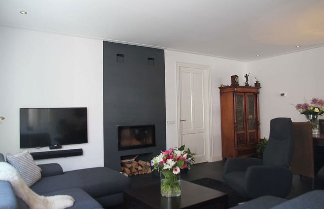 Modern Holiday Home With Veranda in Limmen - Foto 6