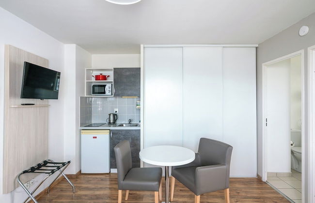 Séjours & Affaires Caen Le Clos Beaumois - Foto 19