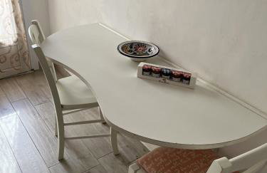 Grand F2 60mq centre Antibes, proche plages, commerces, 2 balcons, parking, train, bus, deco vintage, pet friendly - Foto 27