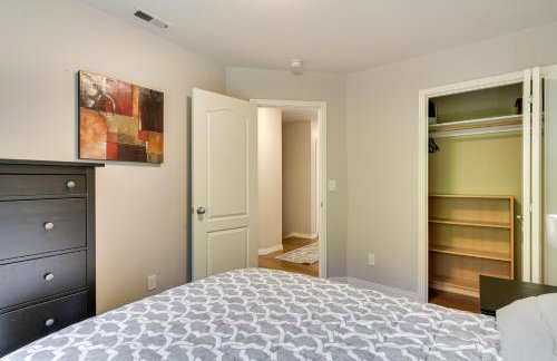 Lake Oswego Home with Deck 9 Mi to Downtown Portland - Foto 19