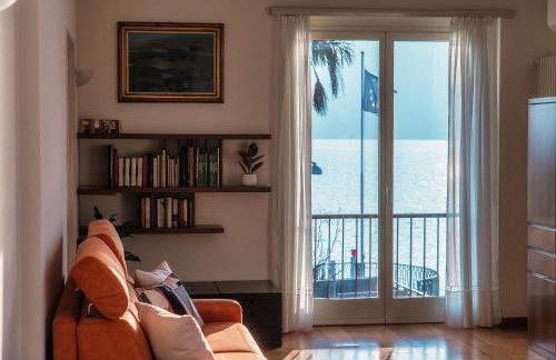 Casa Cotima by Quokka 360 - Lakefront Terrace In Campione - Foto 14