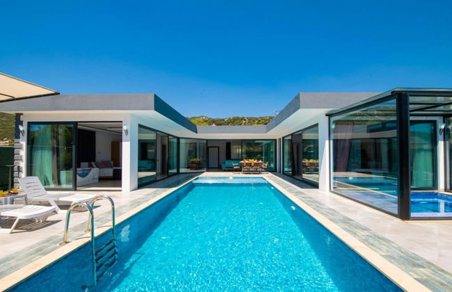 Dreamy Villa With Private Pool and Jacuzzi in Kas - Foto 30