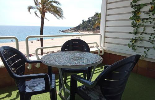 Piso Jover alojamiento en primera línea del Mar !! - Foto 6