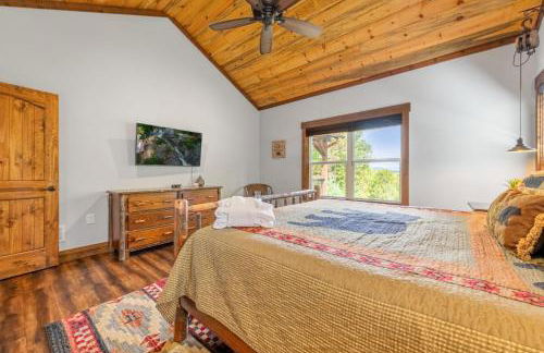 A Mornings Mist - Scouts Overlook - Romantic Retreat, Hot Tub, Cozy Fireplace, Mountain Views at Scouts Overlook - - Foto 22