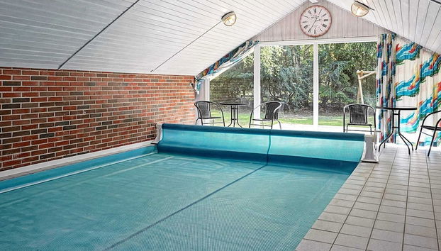 8 Person Holiday Home in Aakirkeby - Foto 2